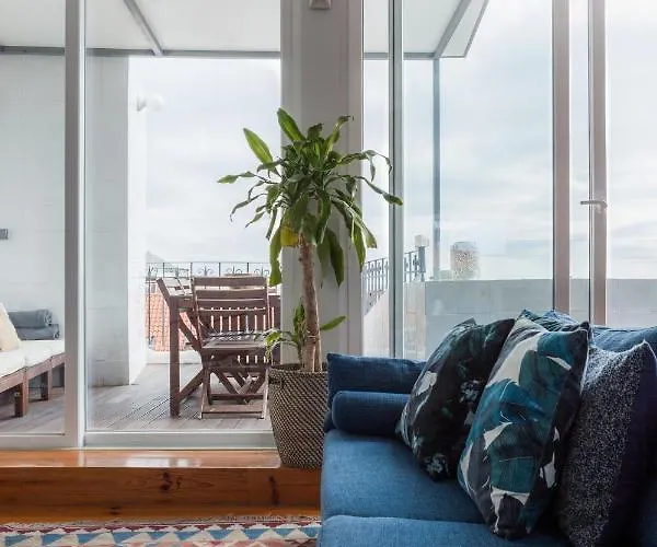 Amazing Rooftop Terrace With River And Historic View 4 Bedrooms 4 Bathrooms Ac 19th Century Building Chiado Апартаменты