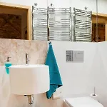 Amazing Rooftop Terrace With River And Historic View 4 Bedrooms 4 Bathrooms Ac 19th Century Building Chiado * Lisboa