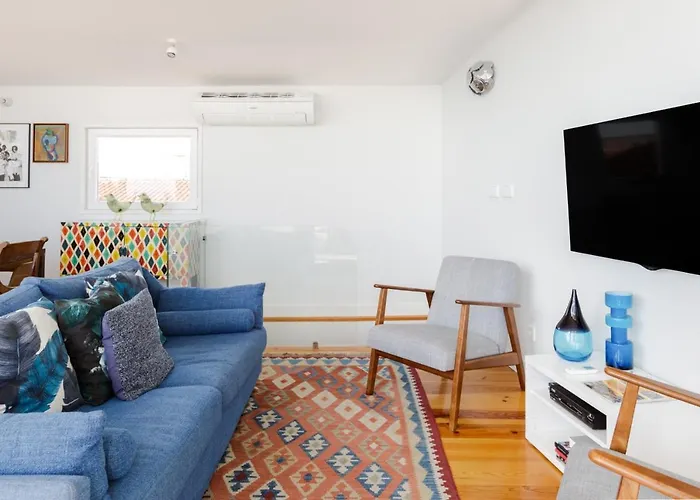 아파트 Amazing Rooftop Terrace With River And Historic View 4 Bedrooms 4 Bathrooms Ac 19th Century Building Chiado
